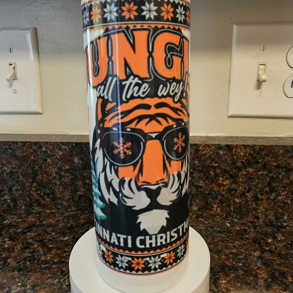 NEW! Bengals Jungle Christmas Tiger Tumbler - Picture 1 of 5